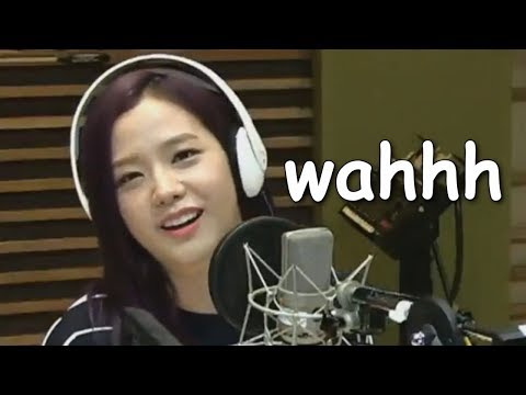 Jisoo saying "Wah" for 2 minutes straight