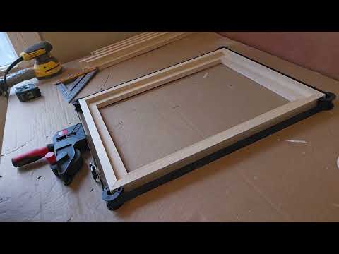 Floating Picture Frame