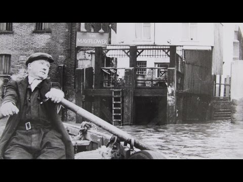 The Weekend Millionaires - An Oral History of the Thames Lightermen