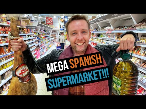 Exploring a MASSIVE Spanish Supermarket