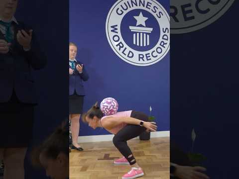 Laura Biondo's RECORD-BREAKING around the moon 🥶