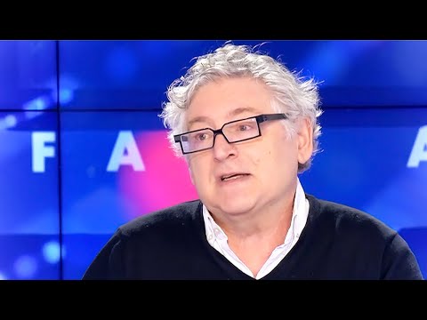 Michel Onfray s'en prend à Emmanuel Macron : "Nous sommes dans une démocratie illibérale"