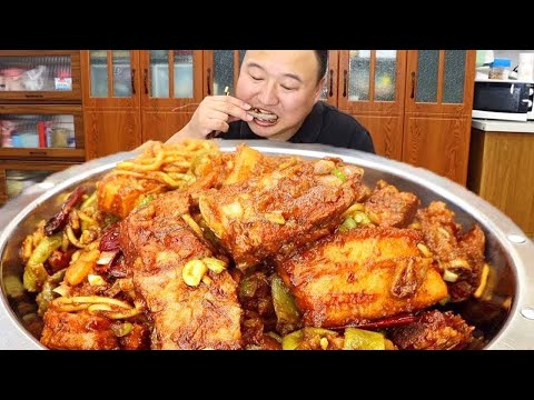 🔥【排骨炖豆角真香警告】排骨软糯到脱骨，豆角吸饱肉汁狂扒饭！香迷糊了！