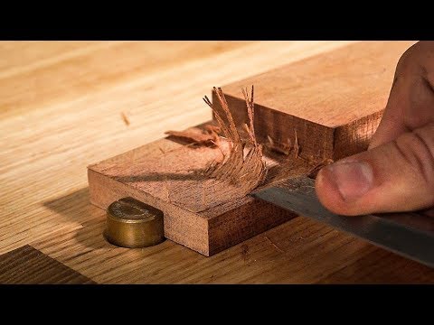 How to cut a CORNER HALVING JOINT by HAND.