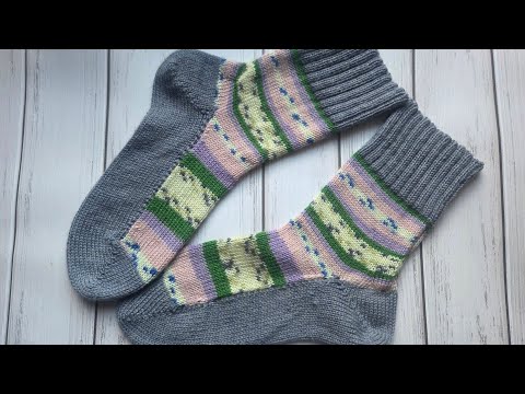 Носки на одной фонтуре, если без резинки. Вязальная машина 5 класса.