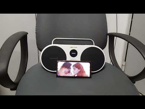 Polaroid P3 Music Player - love music DJ mash-up -  volume 60% (9/16)