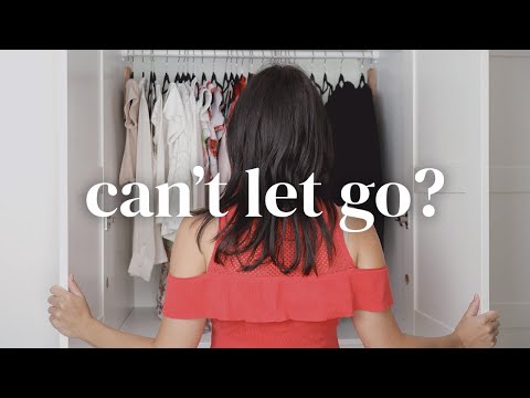 An Alternative Approach To DECLUTTERING Your Closet (When You CAN'T Let Go)
