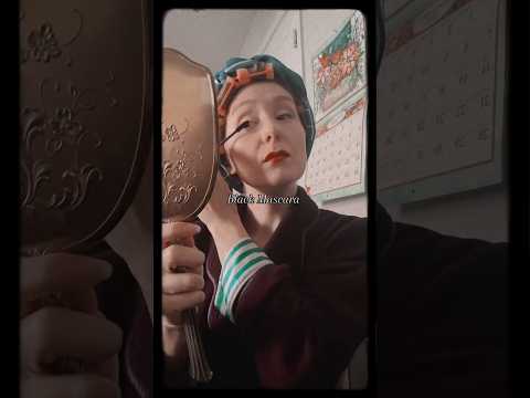 Everyday 1940s Makeup Tutorial / How I Do My Everyday Makeup 💄 #shorts