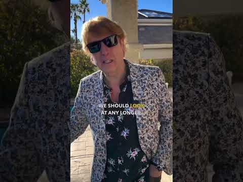 Free Golf Balls!? #shorts #realestate #luxury #luxuryhomes