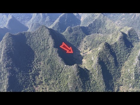 连外星人都想不到！鸟飞上去都费劲的山顶凹槽里，竟然藏着一个古老的村子——他们的先祖世世代代在此繁衍生息，以农耕为生，过着与世隔绝的逍遥生活。