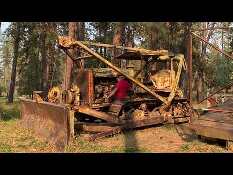 Old Montana Caterpillar D7