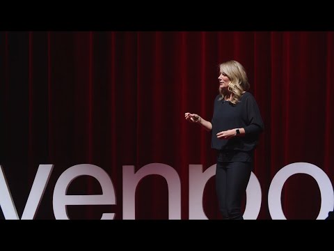 The Secret to Making Someone Feel Special | Sarah Dandashy | TEDxDavenport