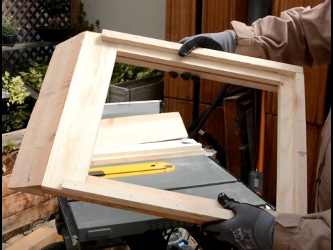 Screened bottom board