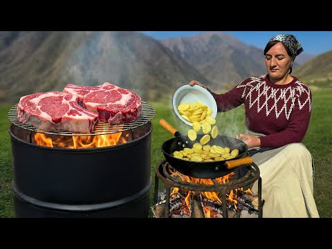 Grilled Steak Sandwiches in a Solo Mountain Cabin