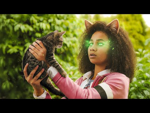 Girl Discovers She Can Transform Into Any Animal She Wants