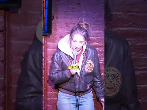 For context she looked like Zoe Kravitz