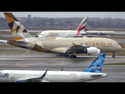 Rush Hour New York JFK Airport ! πΊπΈ Plane Spotting - TWA Hotel Rooftop / Huge traffic