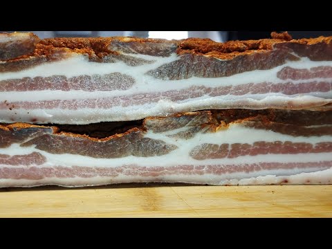 Slanina sušena u frzideru,bez dima i pusnice(Bacon dried in the refrigerator, without smoke)