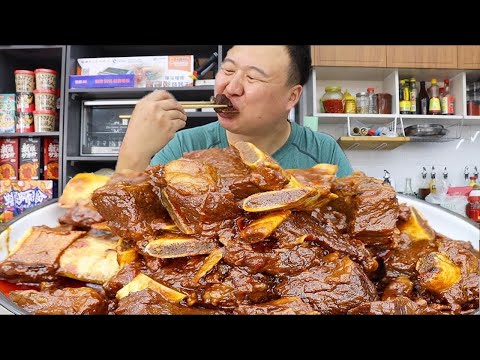 10kg steak  A Qiang makes ”braised steak”  soft  tender and juicy  eating it with a big bite is rea