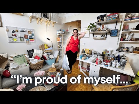EMPOWERING Julia to become her own SPACE MAKER 💪🌆 New York City KITCHEN DECLUTTER ep. 12