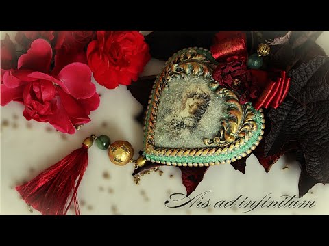 Medalion serce w stylu vintage. / Heart locket in vintage style. Decoupage.