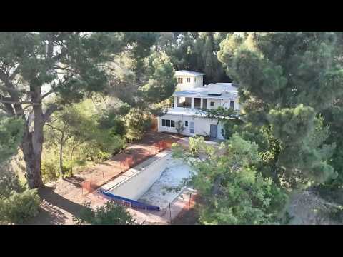 Investigating Los Angeles's Abandoned Mansions