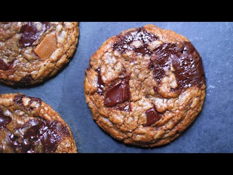 48-Hour Chocolate Chip Cookies