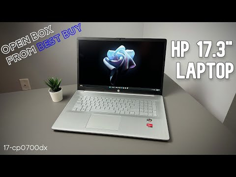 Checking out an Open Box 17.3" HP laptop from Best Buy