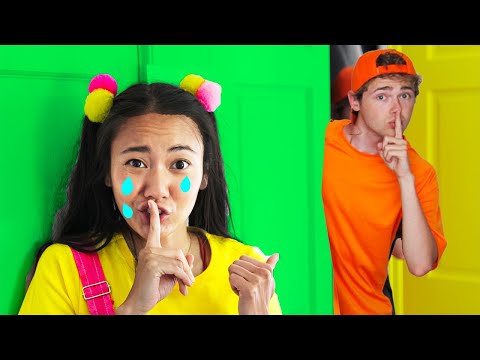 Ellie Scares Jimmy with DIY Halloween Costume| Ellie Sparkles Show