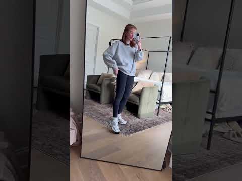 Combo I wear on repeat just rotate the top & call it an outfit. Comfortable & zero thinking required