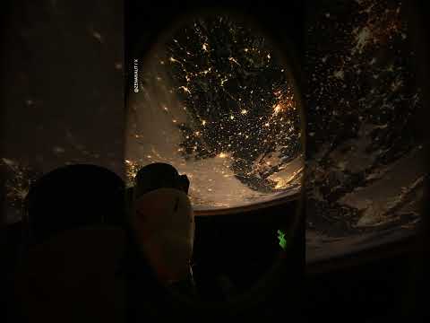 This Stunning Space Time-Lapse Shows a Little of Everything