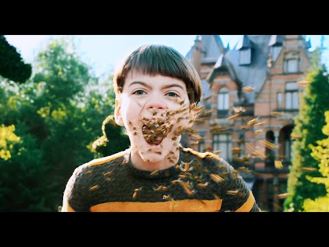 In the extraordinary orphanage everyone had superpowers and never aged