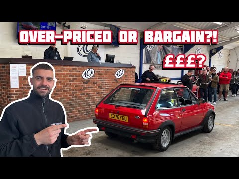 I GO BARGAIN HUNTING AT A CLASSIC CAR AUCTION! | ANGLIA CAR AUCTION