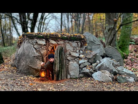 Building a Warm and Cozy Stone Shelter for Survival. Bushcraft, Survival, Dugout