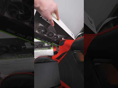 I HATE MY RTX 5090 Being In The Way...