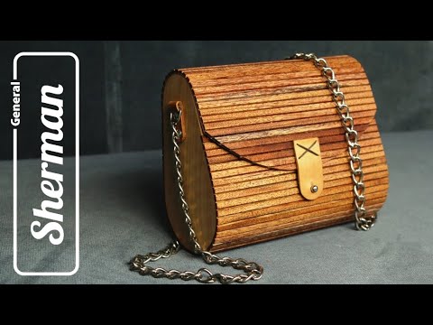 Сумочка из кожи и дерева