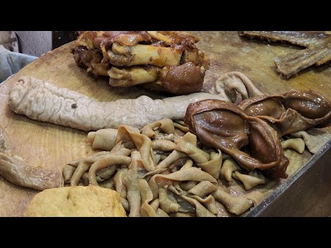 長發滷味大王 第一把手好刀工起鵝片，爽脆#豬耳 #鵝腎 入味 #鵝掌翼 軟滑#豬手 #香港美食 #旅游 #通關 #香港美食攻略 #自由 #探店 #GooseLiver #asmr