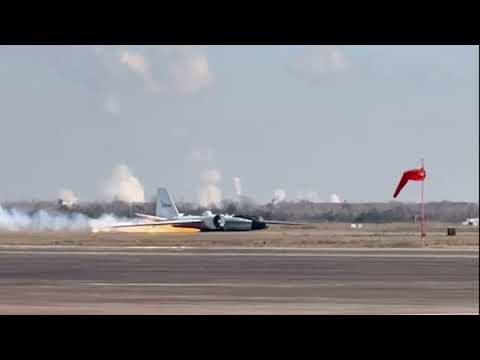 BREAKING! NASA WB-57 Emergency Landing Without Wheels