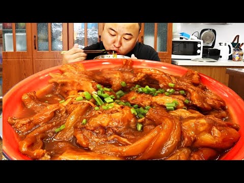 🔥【米饭刺客】米饭刺客警告！牛蹄筋软糯Q弹，茄子吸饱汤汁，番茄鸡蛋拌饭一绝！