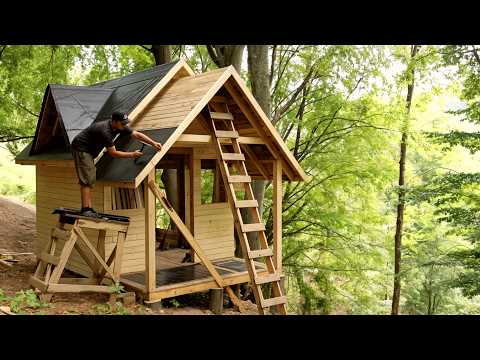 Man Built This House in the Forest in 30 Days