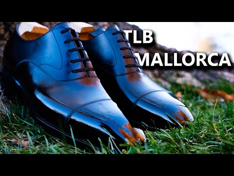 An Unreasonably Detailed Guide to The Best $400 Shoes in The World.