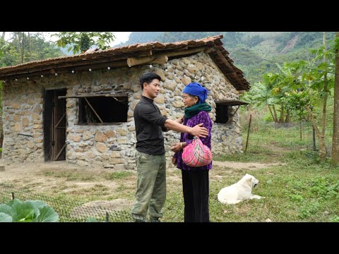 The elderly single woman returned to see CEO Trieu Khang with a decision no one expected.