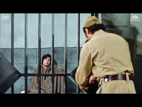 बादल जेलर साहेब ने बुलाया है, क्या जेलर साहेब इतना सुबह सुबह क्या जल्दी है- जमीर मूवी कॉमेडी सीन