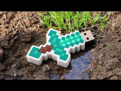 I Found My Friend's Secret Minecraft USB