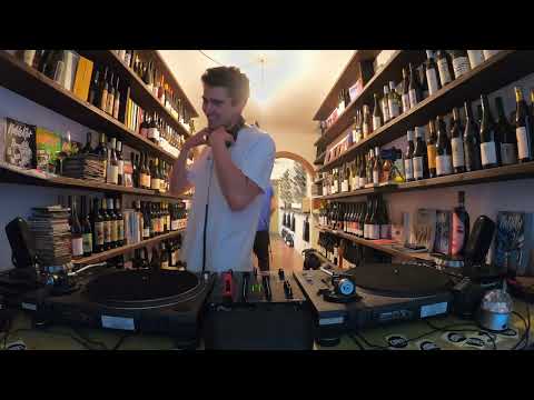 Live Jazz House Mix in a Florence Wine Bar