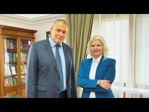 Piotr Tolstoï :''Les Français savent qu'on leur tend un piège avec l'histoire antirusse''.