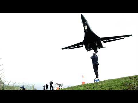 🇺🇸 B-1 Bombers Epic Fury - Consecutive Takeoff Launch at RAF Fairford UK