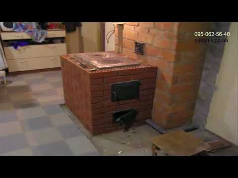 Печное отопление двухэтажного дома. Колпаковые печи с грубами. Печник.