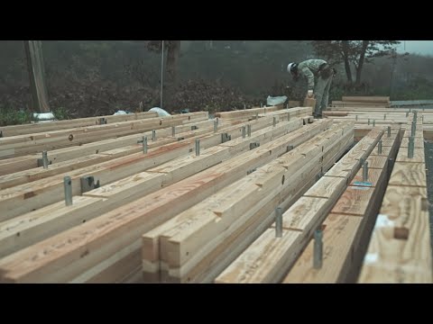 【중목구조 현장 조립 과정 영상】홍천현장 1일차. 목조주택 날것 그대로의 조립 과정.