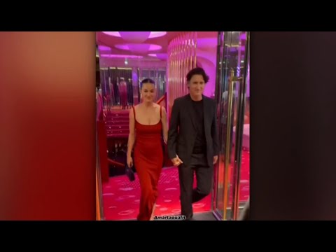 ‘Highly unpopular’ Katy Perry and Justin Trudeau spotted ‘hand in hand’ in Paris